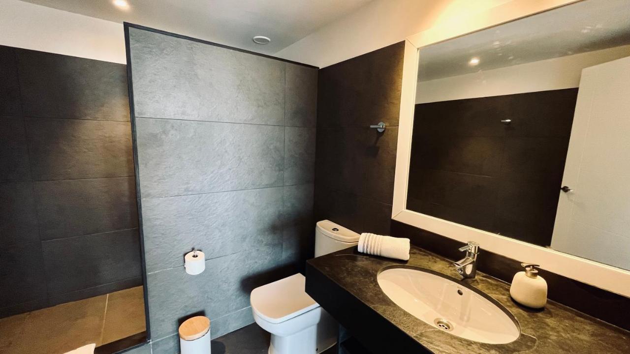 Villas Tin Coves Noves Пунта-Гросса Экстерьер фото